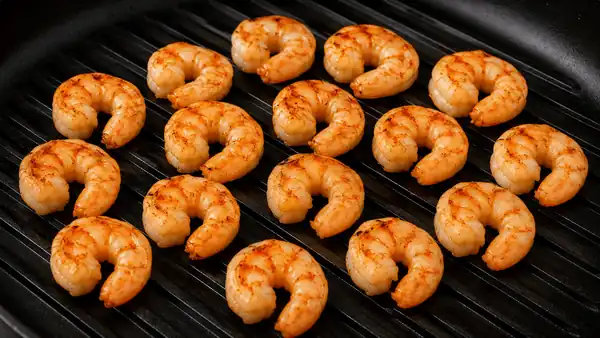 Garlic butter shrimp scampi in a pan